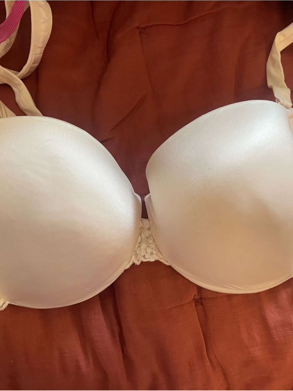 Cacique White Lace T-Shirt Bra 44C